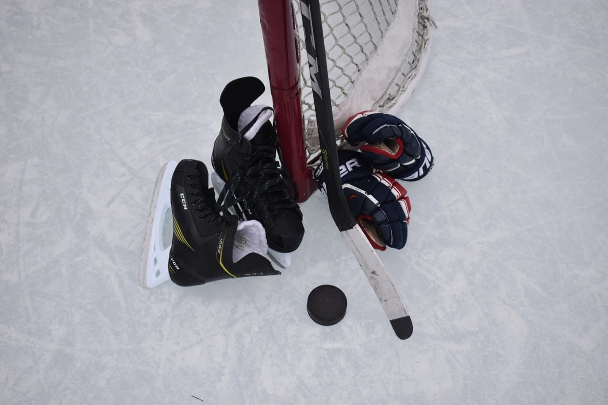 hockey-gear-on-ice